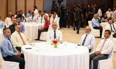 ބިޑުނުކޮށް މަސައްކަތް ހަވާލުކޮށްގެން މުއިއްޒު ނުވާ ކުށްވެރިއެެއް ފެނަކަ ސައީދު ނުވާނެ!