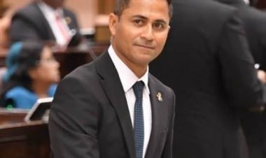 އިހުލާސްތެރިކޮށް ދައުލަތް ލޫޓުވާލަނީ: ހުސައިންދީ