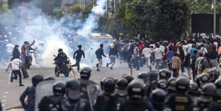 ކޮންޕްރަމައިޒްވެފައި ތިބެގެން އިދިކޮޅު ސިޔާސީ ހަރަކާތެއް ނުހިންގޭނެ