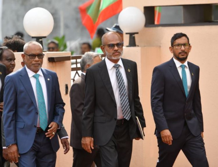 އުވާލަންޏާ އުވާލަންވީ މުއިއްޒުގެ އޮޅުހިޔާ