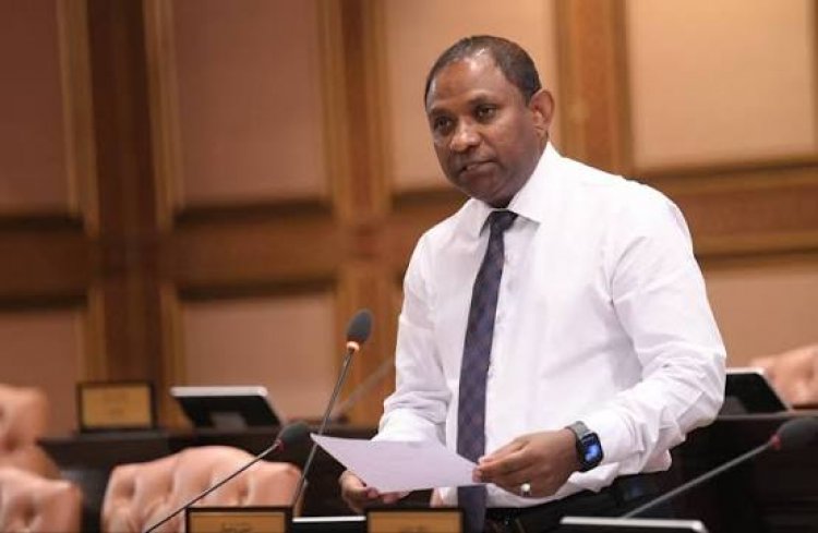 ހެޔޮނުވާނެ ބޭކާރު ހަރަދުކުރުން ހުއްޓާލާ: ސައުދު ހުސައިން