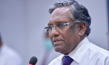 މުއިއްޒަކީ ވެސް އެޕްސްޓީންގެ ބައިޥެރިއަކީތަ!