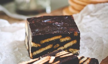 ހީރަސް ރެސިޕީ: ކޭކް ބަޓިކް