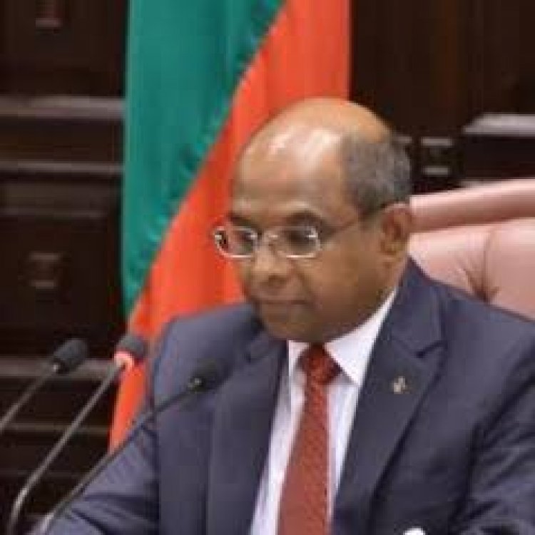 ރައްޔިތުންގެ ބާރަށް މުއިއްޒު ހެއްދެވީ ކިހިނެއް: ޝާހިދު