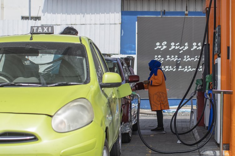 ރާއްޖެ ތެލަށްޖެހި ކަރަންޓާ ދަތުރު ފަތުރު ހުއްޓުމުގެ ބިރުބޮޑު