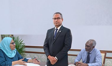 ގޮނޑިގެއްލުމުގެ ޒިންމާ އިސްލާހު ބާތިލުކުރަން ހުށަހެޅި މީހާގެ ބޮލަށް