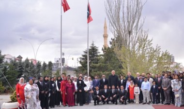 މުއިއްޒު ވަރަށް ގޯސްކޮށްކުރާ ހުއްޓާލަންޖެހޭ ކަމެއް!