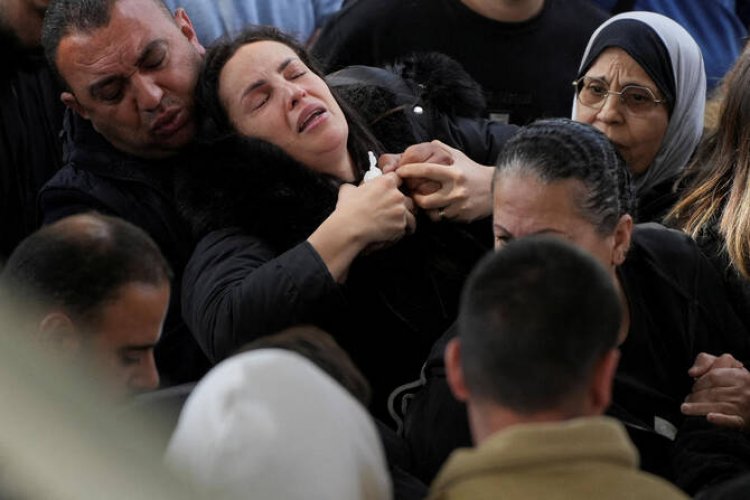 އިޒްރޭލަށް ހިލޭ މަންފާ ލިބޭނެ ދޫތައް ދިނުން ހުއްޓާލާ: ހިޒްބުއްލާ