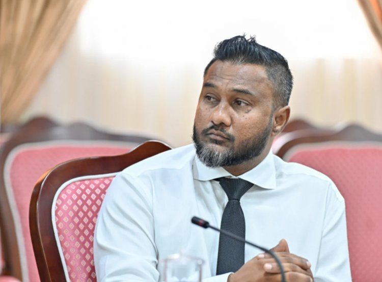 ސިނާގެ ގޮނޑިއަކީ ގޮނޑިގެއްލޭ އިސްލާހު ހަލާލުކުރާ ގުރުބާންކަންބަޅި!؟