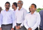 ޔާމީނު ކައިރީގައި އުޅުނުހާ ވަގުން ތިބީ މުއިއްޒާއެކު ގަދަކޮށް