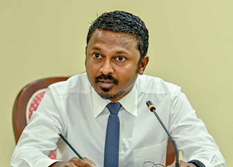 އުސާމަށް: ގާނޫނުތައް އެބިއުސް ކުރަނީ ސަރުކާރުން