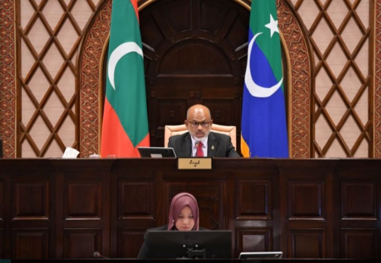 ނާޒިމު ވަކިކުރަން އުޅުމަކީ ނުބައެއްގެ ފެށުން