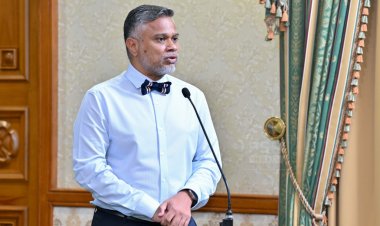 އަނބިމީހާ ސިޔާސީ މަގާމެއްގައި ބަހައްޓާހާ ދުވަހަކު އައްބާހަށް އިންސާފުވެރިއެއް ނުވެވޭނެ
