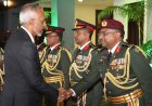 މިނިވަންކަމާއި އަސްކަރީބާރު | މުސްކުޅިއެއްގެ ނަޒަރުން