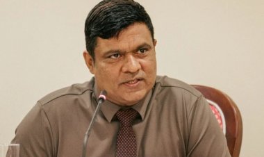 ވަޒީރު އަމީނު ވާން އުޅެނީ ދެވަނަ އަދީބަށް !؟