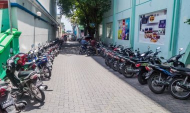 ވެހިކަލް ޝޯކޭހަކަށް މާލޭގެ މަގުތައްވީ ކީއްވެ | ހައްލު މިއޮތީ