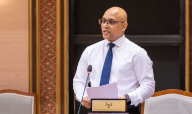 މިނިސްޓަރ ޒަރީރު ވެސް ކަންބޮޑުވަނީ ރަށެއްގެ ރައްޔިތަކަށް އެއްޗެއް ލިބޭތީ