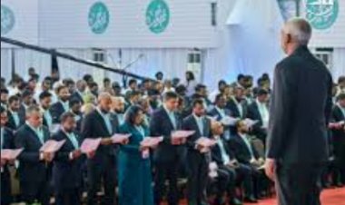 ގައްސާނު މައުމޫނު ދެއްވީ ޕީއެންސީ އިގުރާރުގެ ތަރުޖަމާއެއް