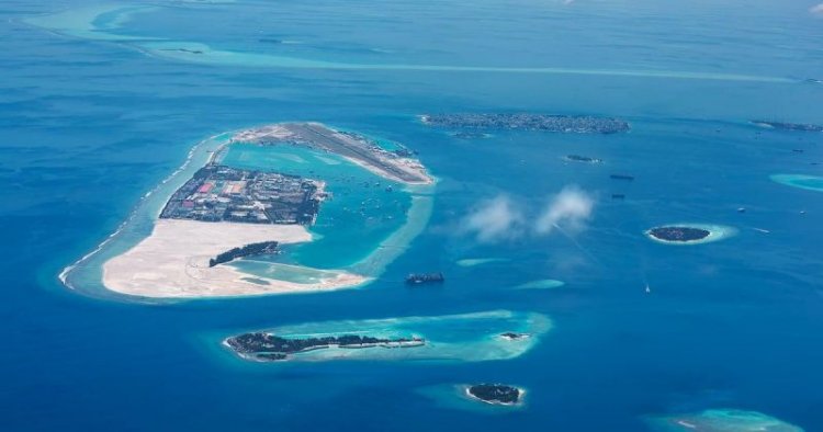 މަގާމަށްޓަކާ ހަނުތިބެ މާދަމާއަށް ގައްދާރުނުވޭ!