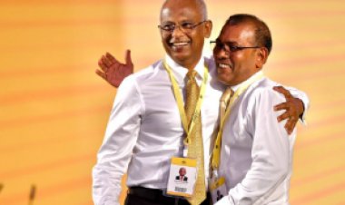އަންނި އާއި ޑިމޮކްރެޓްސް އަލުން އެމްޑީޕީއަށް ގުޅުމަށް މަގުހެދީ އިބޫ